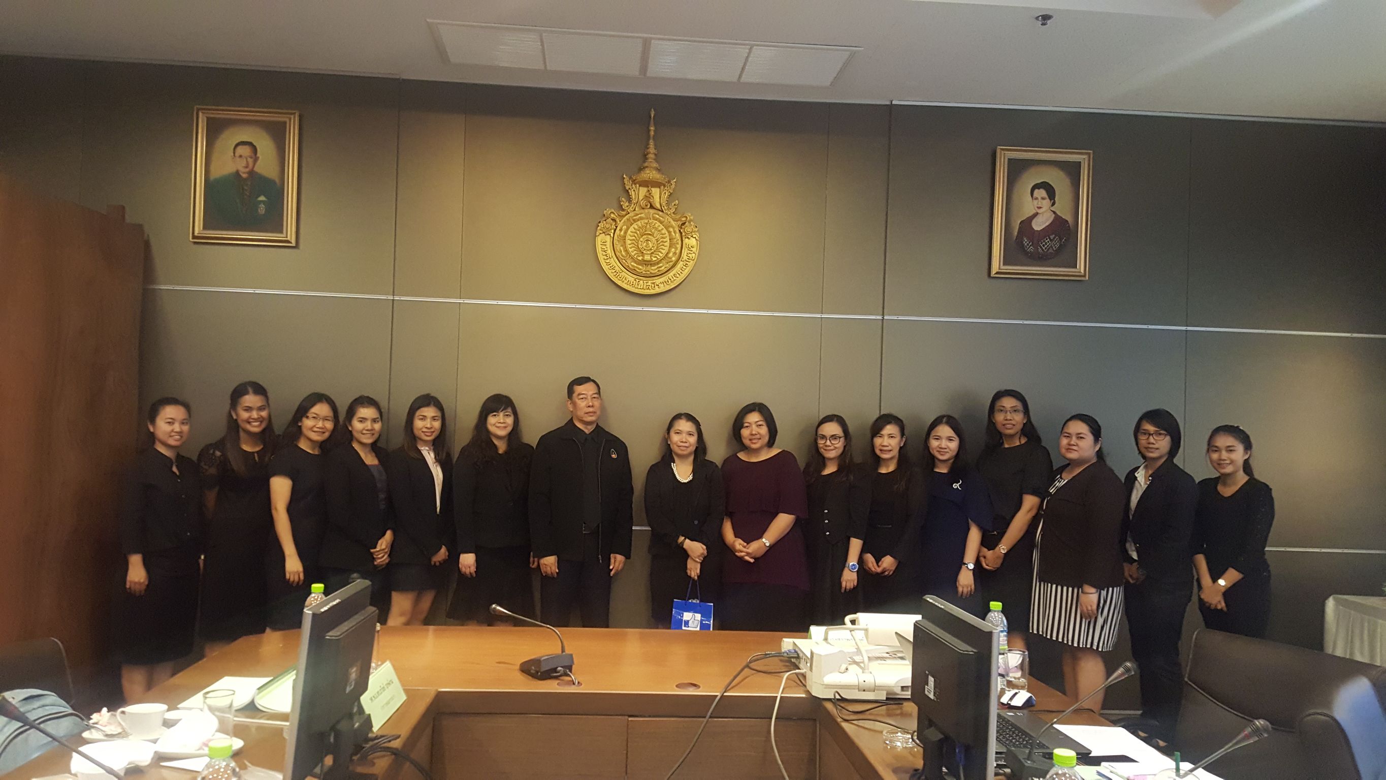 ภาพประกอบเว็บไซต์