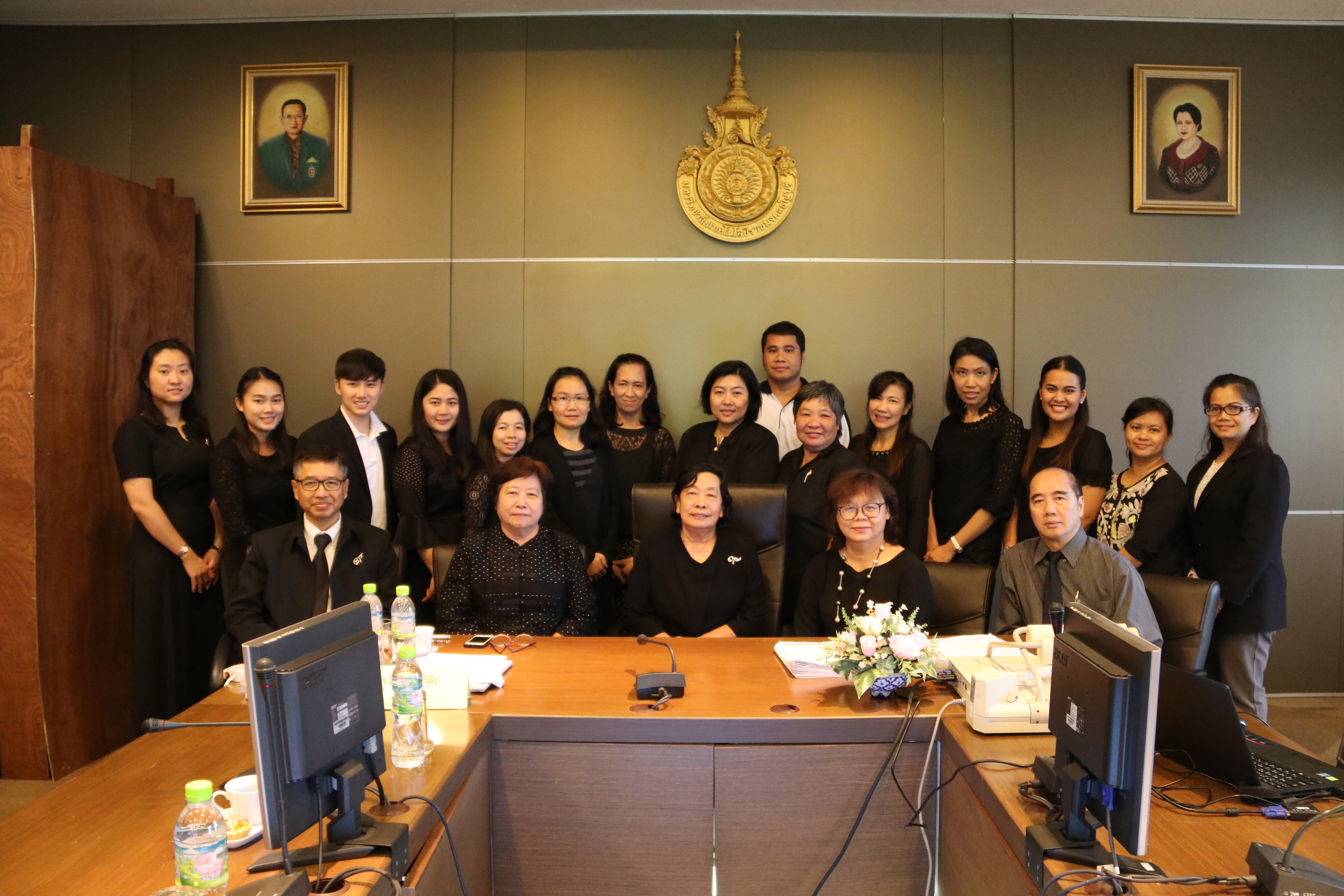 ภาพประกอบเว็บไซต์